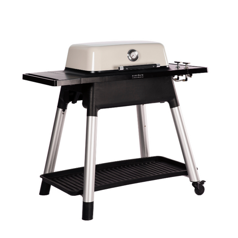 Gasbarbecue Force van Everdure by Heston Blumenthal met elektrische ontsteking. My Cool Kitchen is premium specialist in Everdure by Heston Blumenthal.
