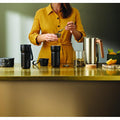My Cool Kitchen sfeerfoto - Eva Solo Nordic Kitchen Thermo Tea Mug Black - My Cool Kitchen is een premium dealer van Eva Solo