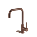 My Cool Kitchen - Productfoto Selsiuz Cool 4-in-1 haaks waterkaan voor gekoeld en bruisend water. Uitvoering koper / copper met koeler. My Cool Kitchen is premium Selsiuz dealer.