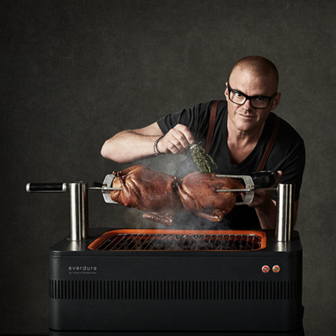 Houtskool barbecue Fusion van Everdure by Heston Blumenthal met elektrische ontsteking. My Cool Kitchen is premium specialist in Everdure by Heston Blumenthal.