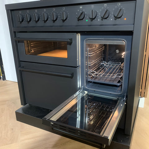 Steel Fornuis Enfasi 100/3 All Black met steenoven - inductie fornuis | EQ10FFF-5FIW NF | Model 2025