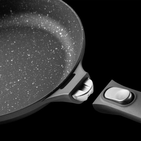 GEM Braadpan met afneembaar handvat zwart 20 cm