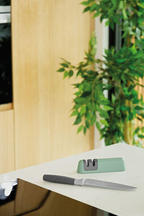 LEO 2-in-1 messenslijper Groen